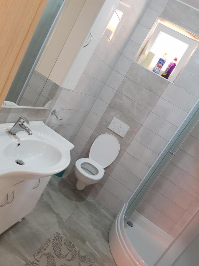 Apartmani Vrdoljak Malinska Eksteriør billede